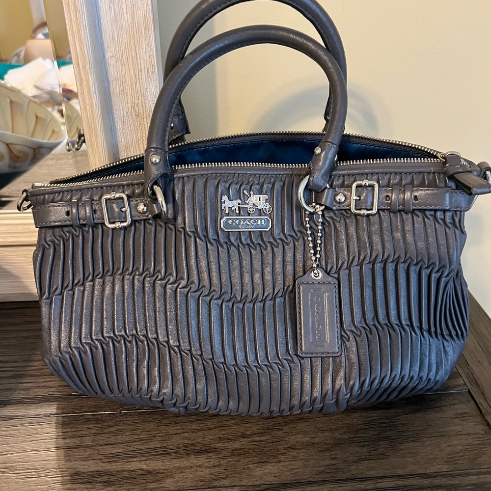 Coach Madison Gathered Leather  Sophia New without tags some free enviroment